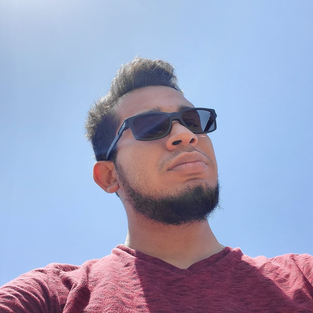 Meet your Posher, Daniel